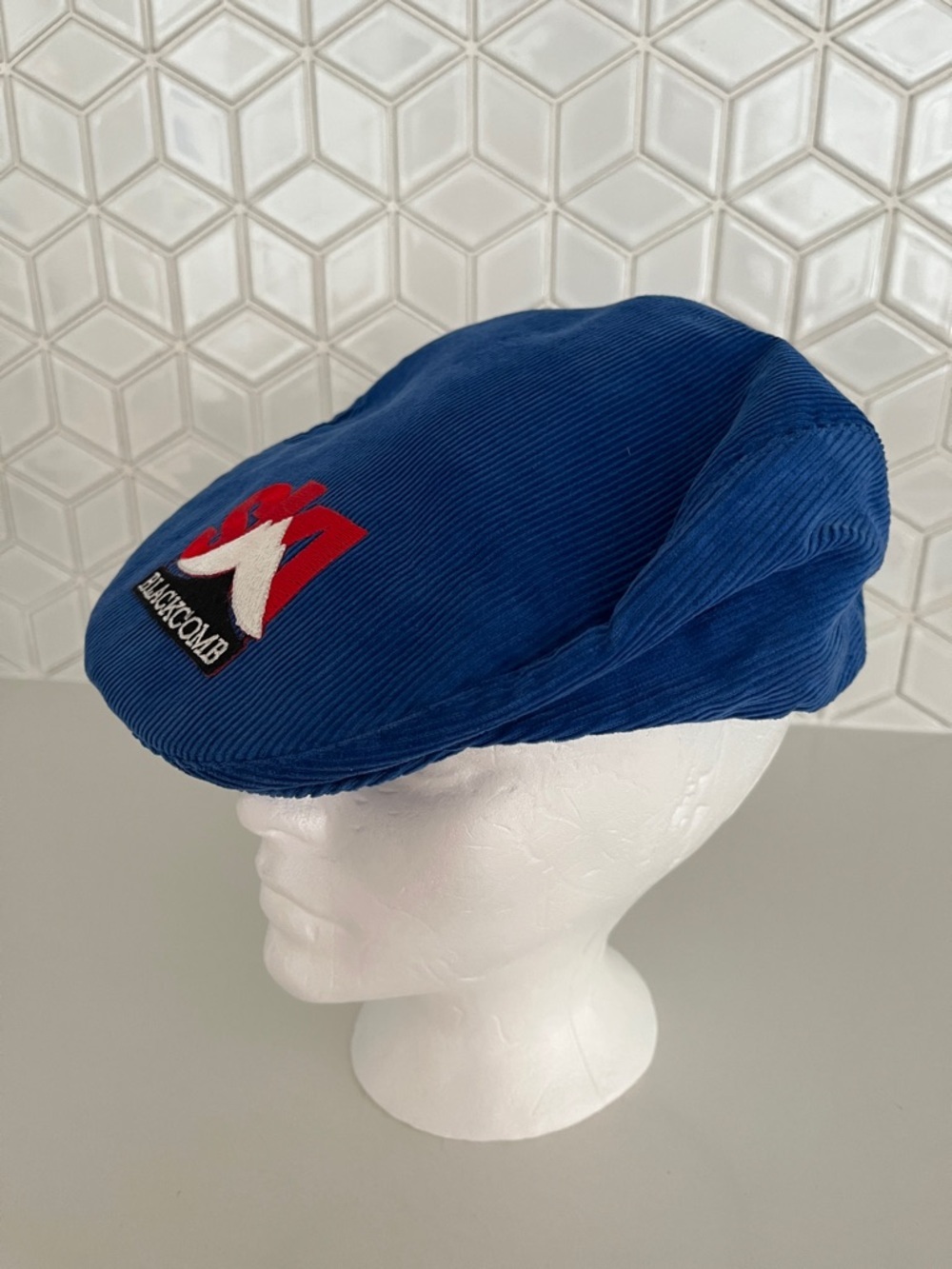 VINTAGE Ski Blackcomb Blue Corduroy Newsboy Snapback Cabbie Flat Cap Whistler